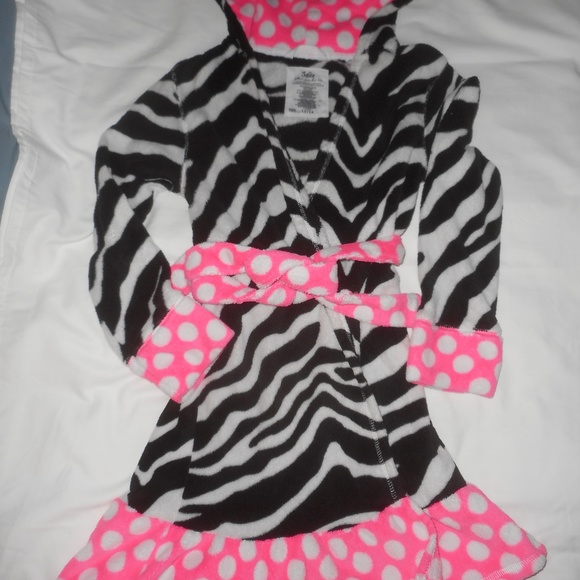 Justice Hooded Zebra Print Robe - Picture 1 of 1